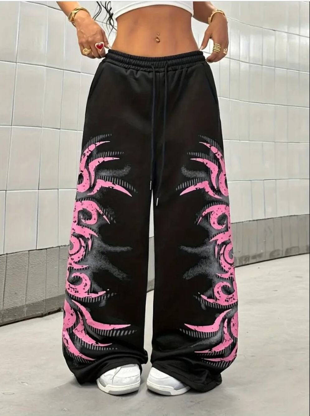 Shein Black Wide Leg Sweatpants w/ Pink Tribal Leg Markings - Size Medium